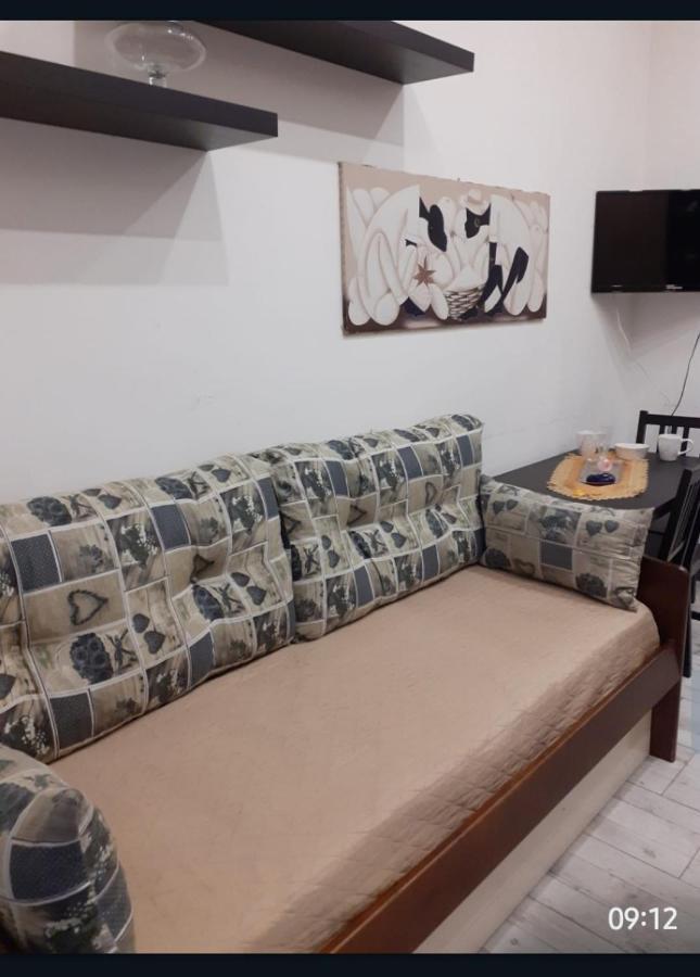 La Dimora Di Rosy Hotel Nápoly Kültér fotó