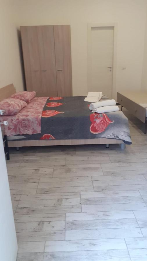 La Dimora Di Rosy Hotel Nápoly Kültér fotó