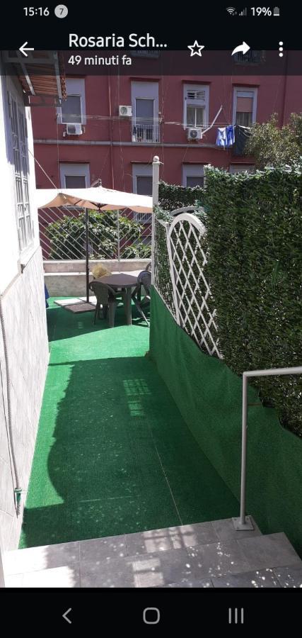 La Dimora Di Rosy Hotel Nápoly Kültér fotó