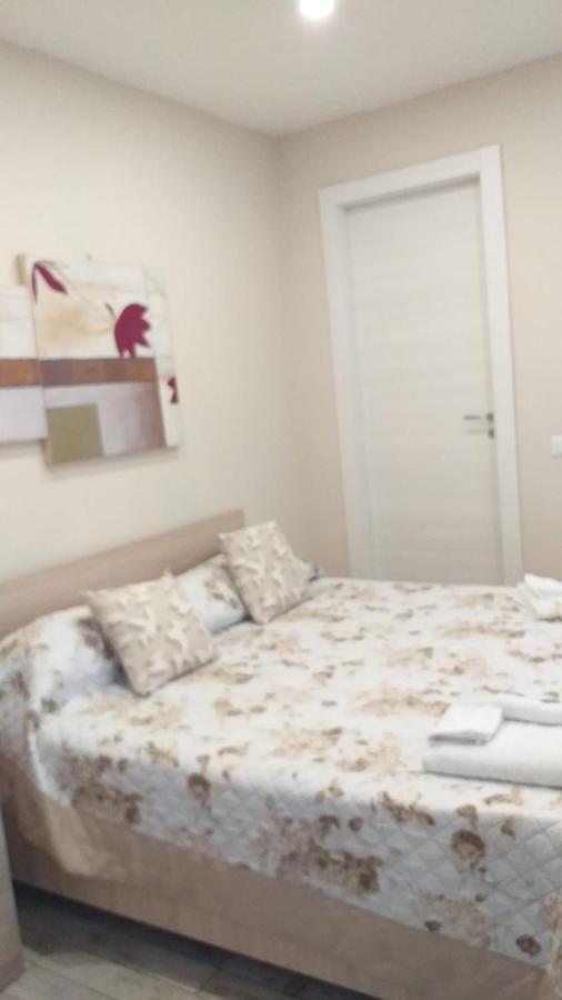 La Dimora Di Rosy Hotel Nápoly Kültér fotó
