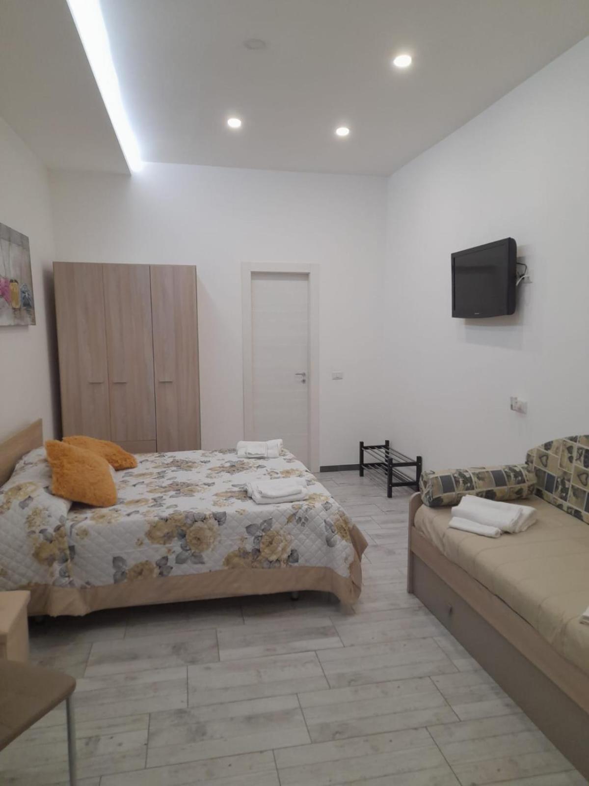 La Dimora Di Rosy Hotel Nápoly Kültér fotó